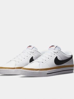 Nike Court Legacy Next Nature Sneaker- Women’s (Size 9.5)